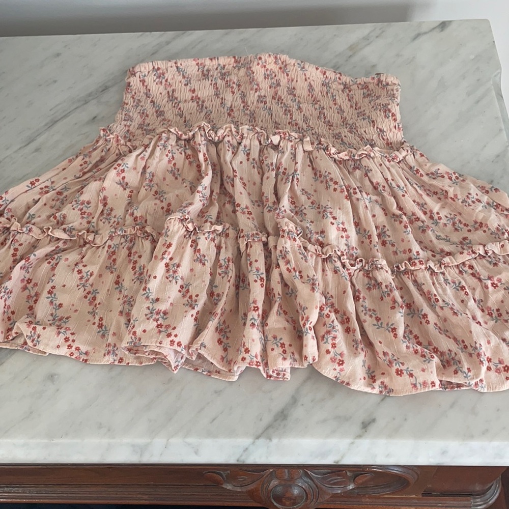 floral skirt